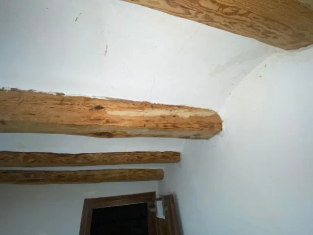 Molino-historico-en-la-poblacion-de-Bronchales-Restauracion-estructural-de-vigas-123